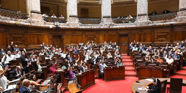 Uruguay e Argentina ratificano l’accordo commerciale Ue-Mercosur