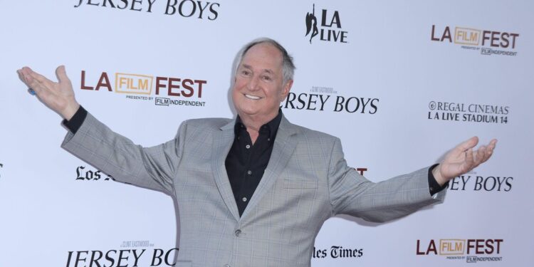 E’ morto a 86 anni il cantante americano Neil Sedaka