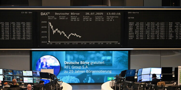 Borsa: l’Europa chiude in calo con il caos sui dazi, Francoforte -1%