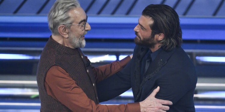 All’Ariston l’abbraccio tra i Sandokan di ieri e di oggi