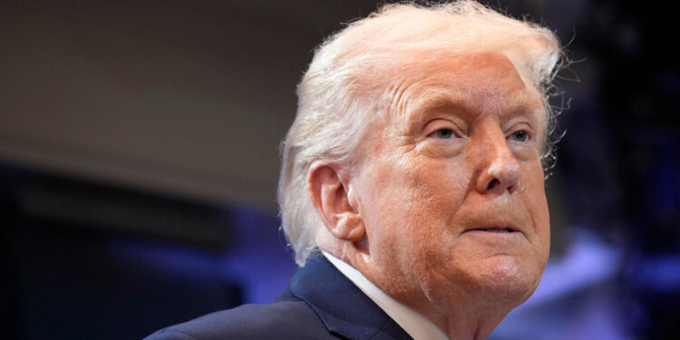 Dazi Trump, stop alla riscossione delle tariffe bocciate dalla Corte Suprema