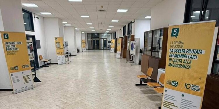 Referendum, il fronte del Sì all’attacco dell’Anm: propaganda nel Tribunale di Reggio Calabria