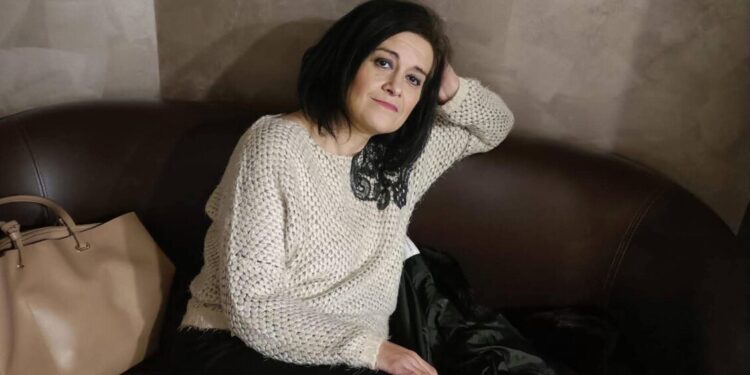 Uccisa dall’ex, il femminicida era ai domiciliari. Il braccialetto elettronico sarebbe arrivato domani