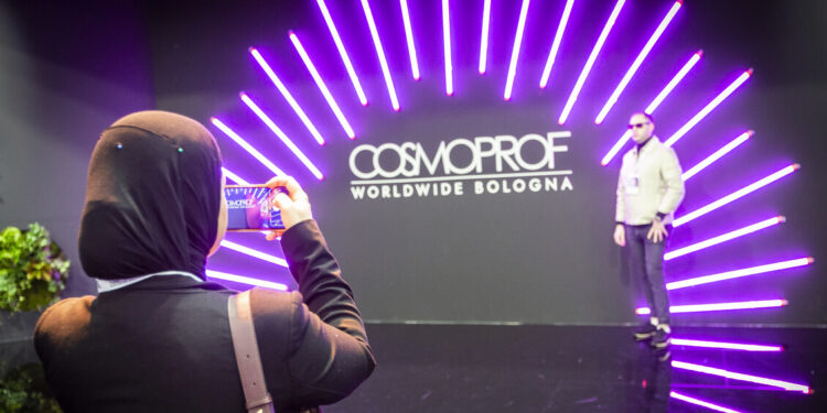 Cosmoprof 2026 chiude, in mostra oltre 10.000 marchi beauty per una edizione da record