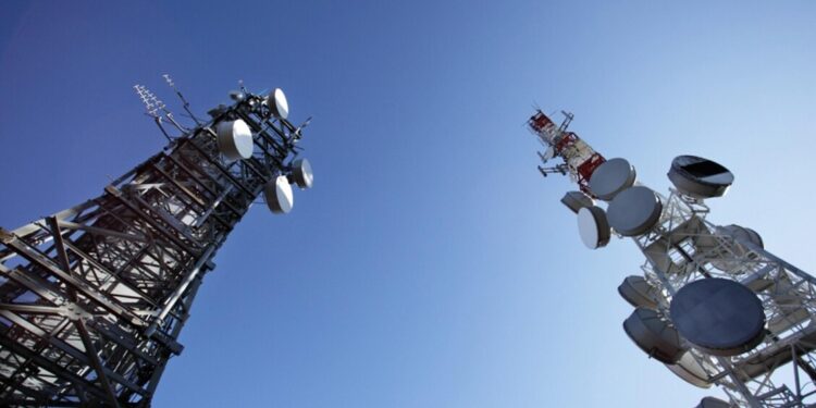 La battaglia delle torri, anche Tim dice addio a Inwit