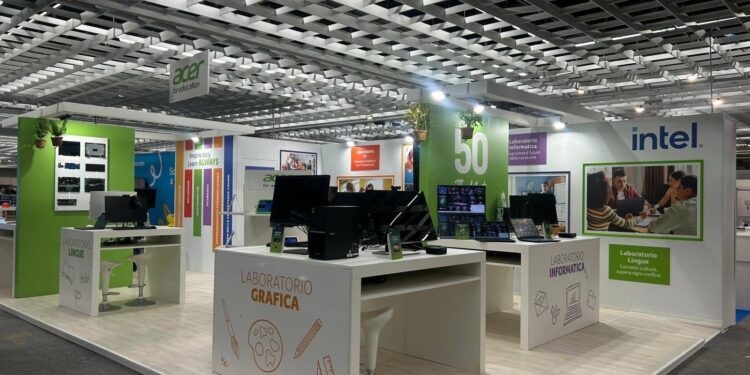 Scuola Digitale e PNRR: le innovazioni Acer a Didacta 2026