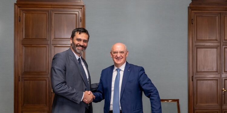 Nuovo accordo Banca Asti-Groupama su bancassicurazione