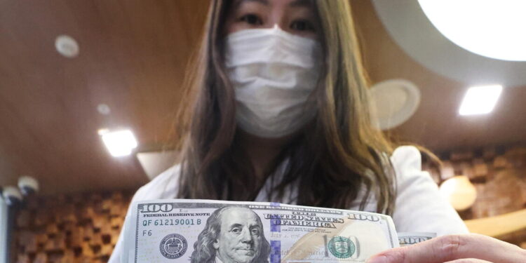 Il won sudcoreano scende a 1.510 sul dollaro, il livello più basso dal 2009