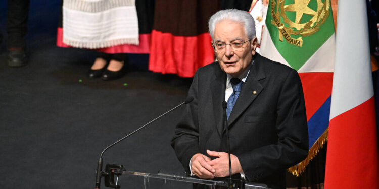 Mattarella: ‘Guerra vicino a noi, c’è chi pensa solo ai suoi interessi’