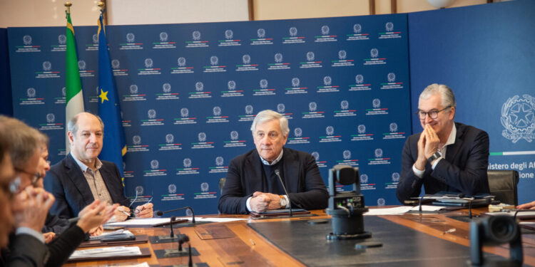 Tajani: ‘A oggi rientrati 25mila italiani, c’è un miglioramento importante’