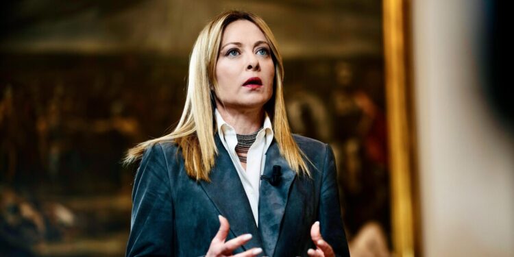 Scontro governo-opposizioni, ‘venga Meloni in Parlamento sull’Iran’