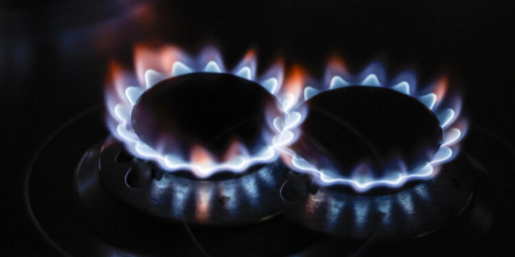 Il gas chiude in ribasso sopra i 50 euro sulla piazza di Amsterdam