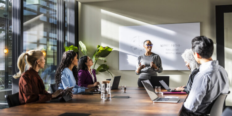 Bonus ai top manager: non conta solo quanto, ma come si paga