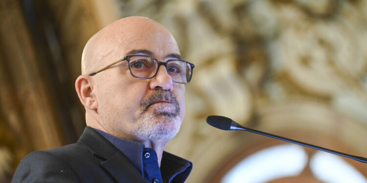 Leonardo rafforza la cybersecurity con l’acquisizione della britannica Becrypt