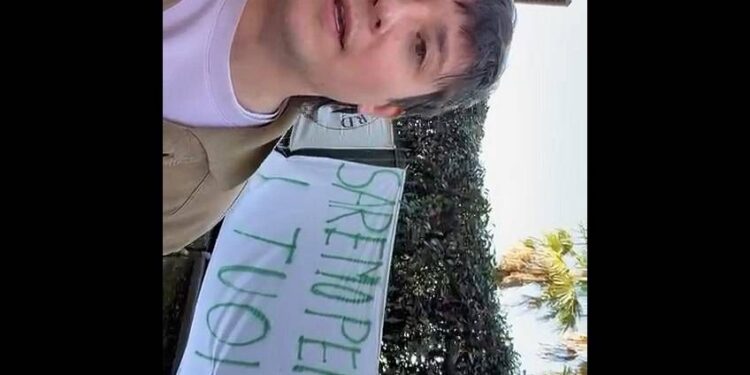 Bossi, leghisti a Gemonio in ricordo del fondatore: videonews dal nostro inviato