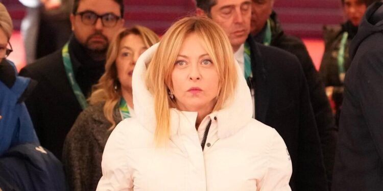 Meloni partita da Roma per Cortina ma rientra per condizioni meteo avverse