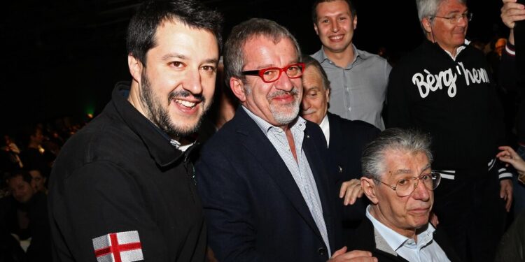 Maroni e Salvini, quando Bossi dovette cedere la guida