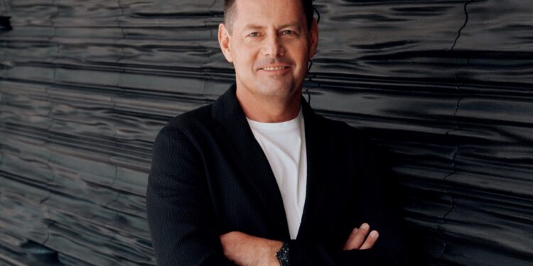 Karel Komarek, l’investitore che vuole scalare Ferretti Group: “Credo nell’ingegno italiano”