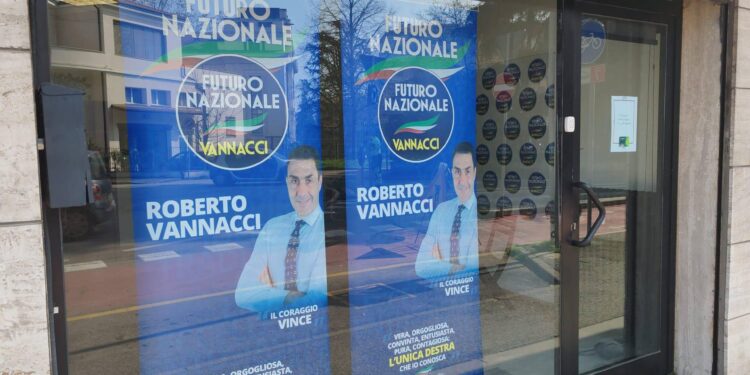 Futuro nazionale di Vannacci apre sede vicino a Predappio, la guida il legale che difende i saluti romani