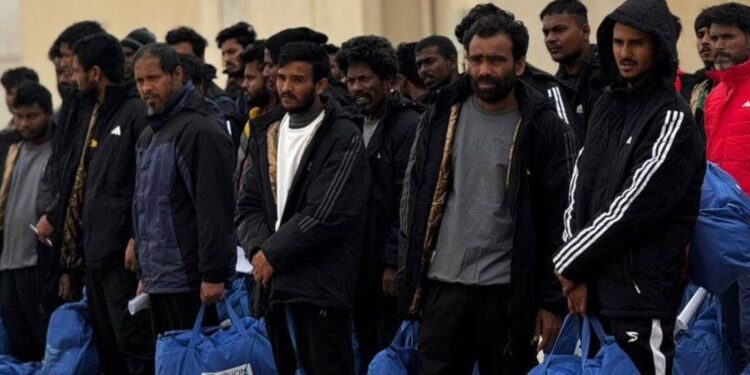 Sui rimpatri la maggioranza tira dritto, muro delle opposizioni sul decreto