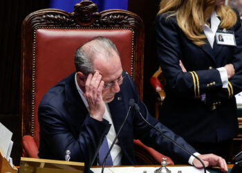Il pentito parla anche di Mulè e Molteni, è scontro al Senato
