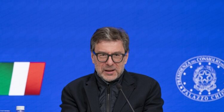 Giorgetti vede Séjourné, ‘regole Ue flessibili per impatti energia’