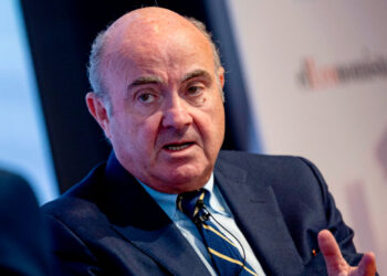 Rialzo dei tassi Bce tra aprile e giugno, dipende dal prezzo del petrolio