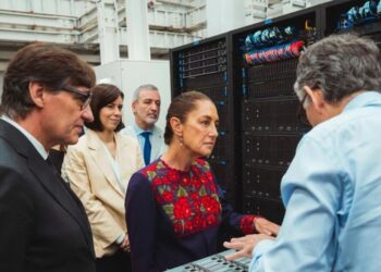 Messico, Sheinbaum chiude la visita a Barcellona con la scienza