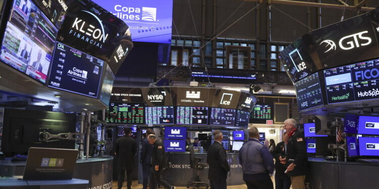Wall Street apre contrastata, Dj -0,06%, Nasdaq +0,36%