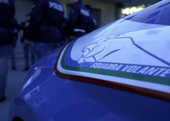 Resti umani nei pressi di un’abitazione a Catanzaro, indaga la Procura