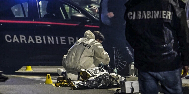 Ventenne ucciso a Napoli, due giovani fermati da carabinieri e Dda