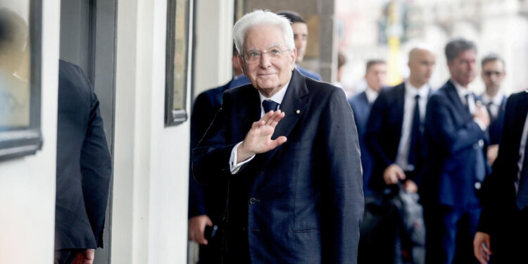 Mattarella, rammarico per esclusione dai mondiali, riavviare una fase di ripresa