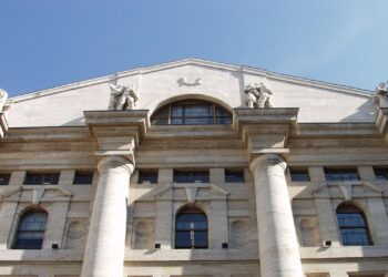 Borsa: seduta volatile in Europa, Milano in equilibrio con le banche