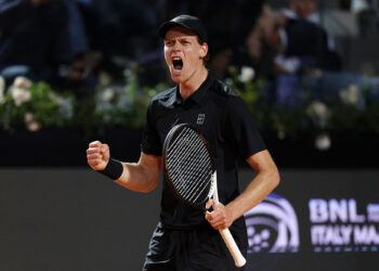 Jannik Sinner è il tennista più pagato al mondo: ha guadagnato 58 milioni di dollari in un anno