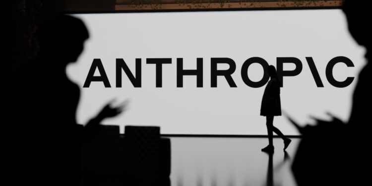 Anthropic vince in tribunale contro il Pentagono: inserirla nella lista nera è “illegale”