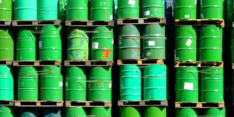 Iran, dalle criptovalute al petrolio: ecco come Teheran prova a sopravvivere alle sanzioni Usa