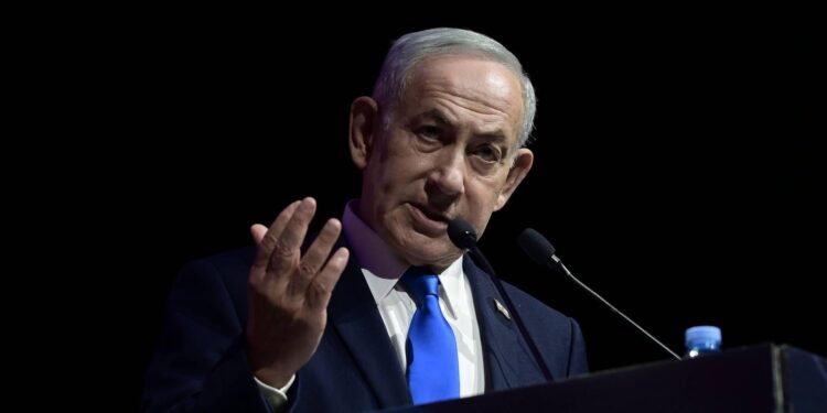 Israele, Paesi islamici avvertono: “Così piano Trump per Gaza è a rischio”