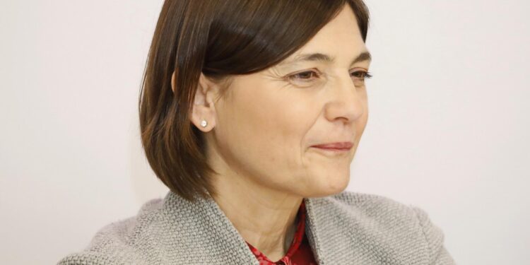 Morto il padre di Debora Serracchiani, il commosso saluto della deputata Dem: “E’ stato bello starti accanto”