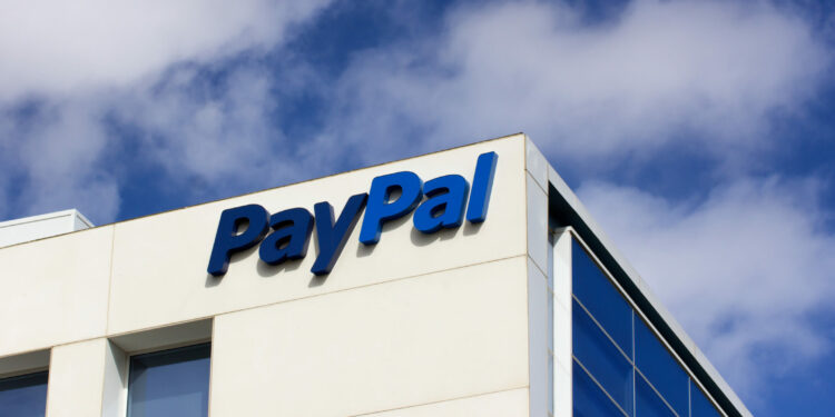 Stripe e Advent rinunciano a comprare PayPal. Salta un affare da oltre 50 miliardi di dollari