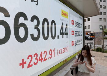 Borsa: Tokyo, apertura in rialzo (+0,29%)