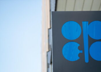 L’Opec+ lascia invariati i livelli di produzione di petrolio