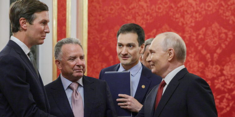 Casa Bianca, ‘discussi piani concreti con Putin per Kiev’