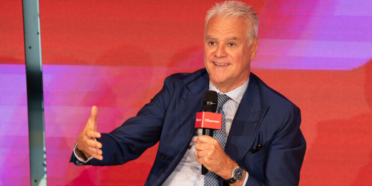 Zangrillo lascia la guida in Piemonte: ‘FI si rinnovi. I vertici diano l’esempio’