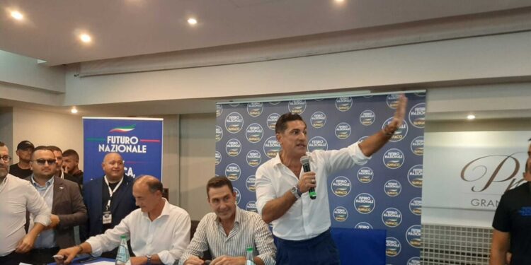Vannacci in Calabria: ‘Puntiamo a fare meglio dell’Afd in Sassonia’