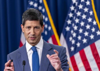 Fed, ‘attività economica Usa aumentata in termini moderati da inizio luglio’