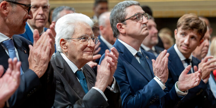 Mattarella, ‘Repubblica e autonomie hanno nutrito democrazia contro il fascismo’