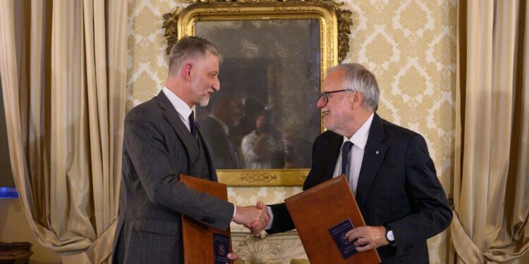 Giuli, bene diffusione dell’italiano lingua aperta ai popoli e al dialogo