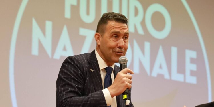Futuro Nazionale e forze armate, scatta l’indagine della Procura militare sul partito del generale Vannacci