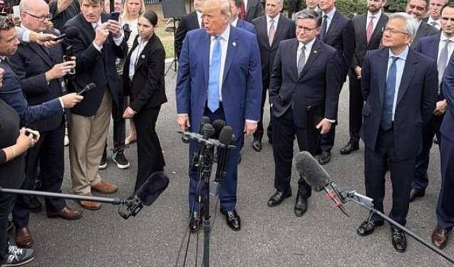 “L’IA è la cosa più grande che ci sia”, Trump accelera e la ribattezza Super intelligenza
