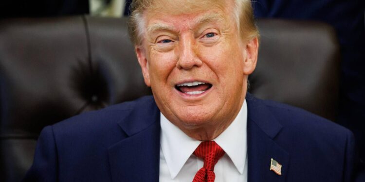 Trump (e figli) senza freni sull’IA, ecco l’interesse finanziario di presidente e famiglia nel settore